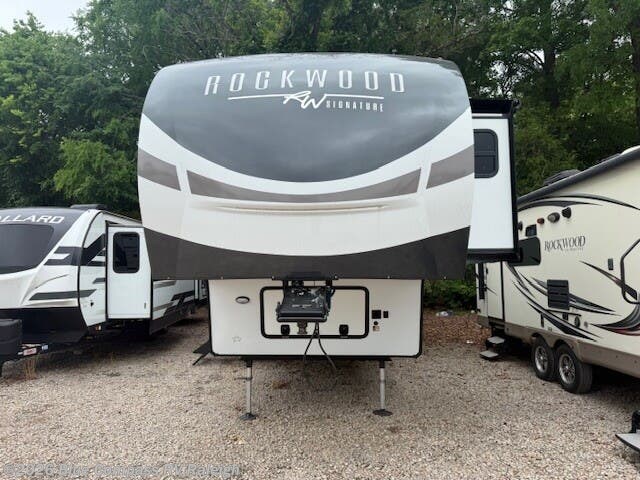 2024 Rockwood Signature Ultra Lite 361RL by Forest River from Blue Compass RV Raleigh in Raleigh, North Carolina