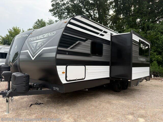 2023 Transcend Xplor 221RB by Grand Design from Blue Compass RV Raleigh in Raleigh, North Carolina