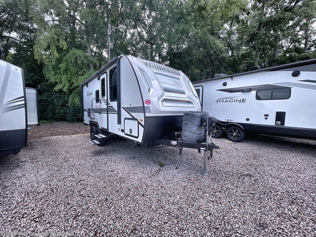 2022 Micro Minnie 2108DS by Winnebago from Blue Compass RV Raleigh in Raleigh, North Carolina