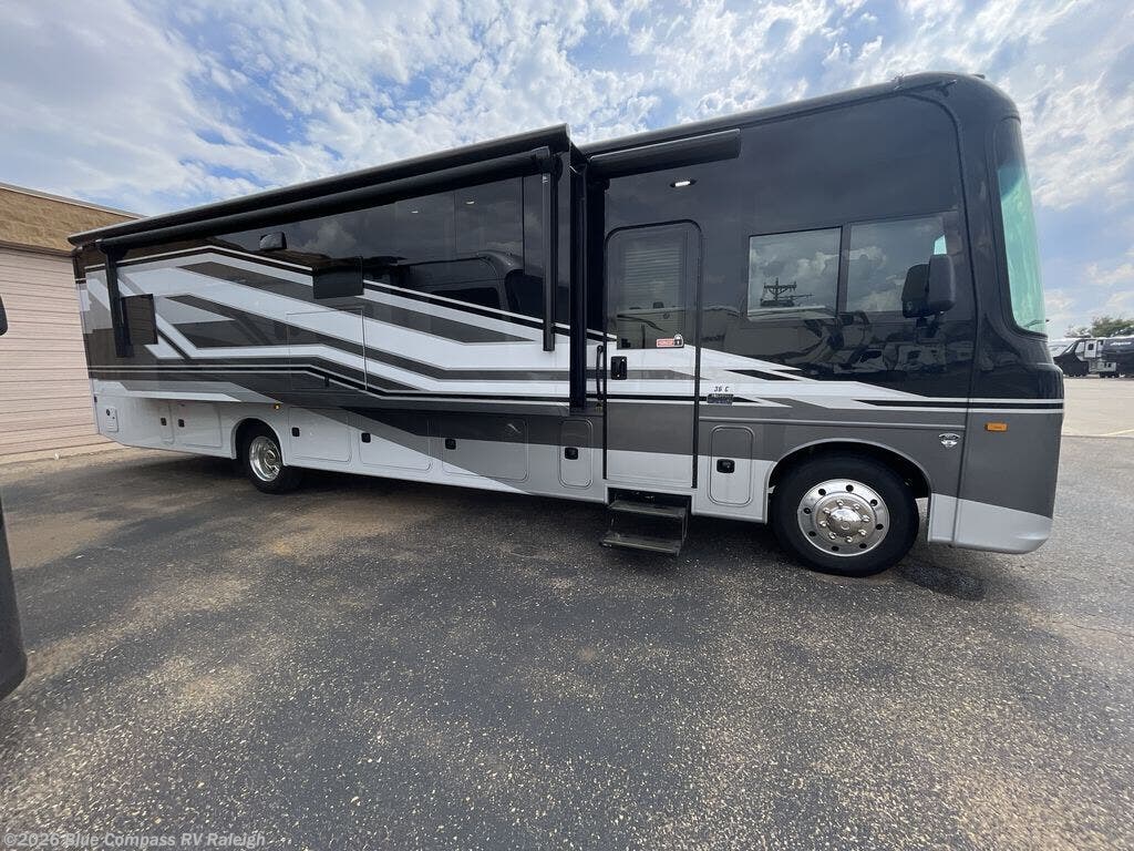 2027 Precept 36C by Jayco from Blue Compass RV Raleigh in Raleigh, North Carolina