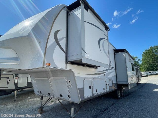 Used 2013 Open Range 318RLS available in Temple, Georgia