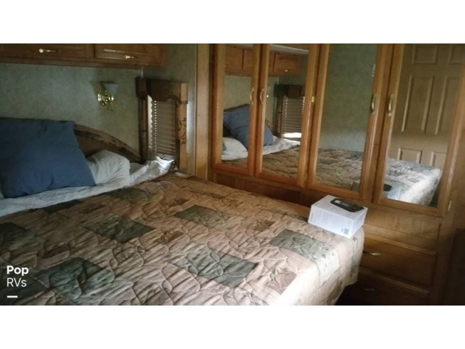 2006 Landau 3645DS by Georgie Boy from Pop RVs in Sarasota, Florida