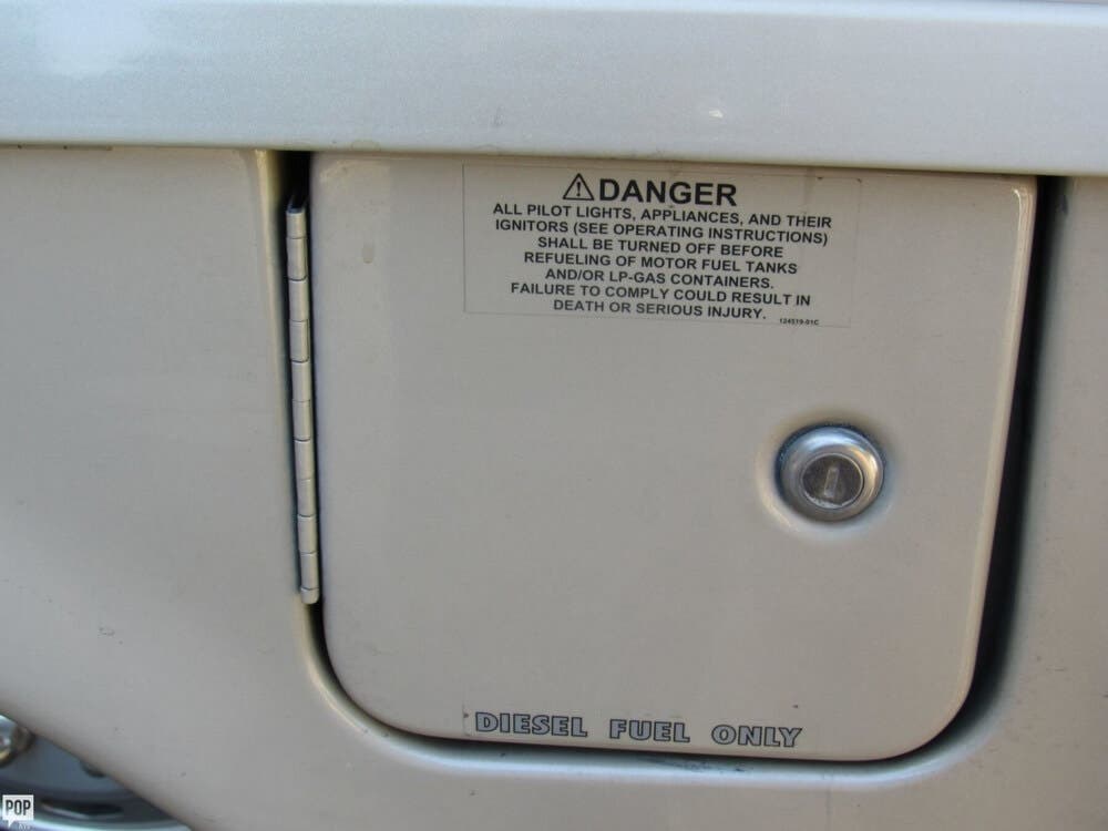 2003 Winnebago Journey 36GD RV for Sale in Hoodsport, WA 98548 | 179146