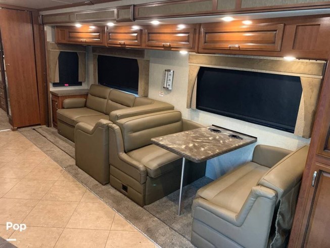 2015 Bounder 33 C by Fleetwood from Pop RVs in Sarasota, Florida