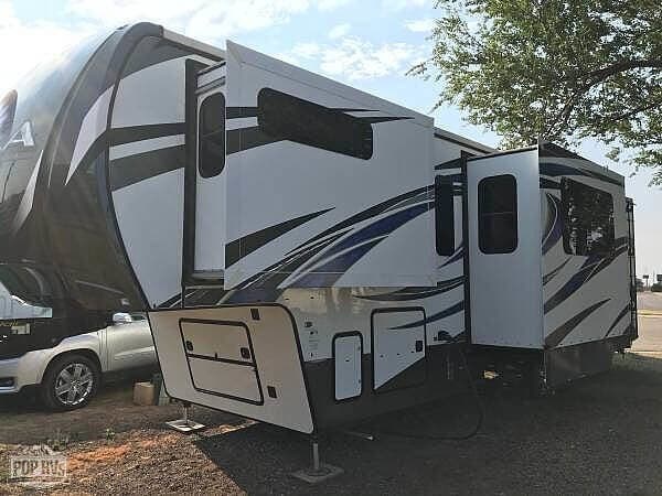 Tesla Toy Hauler >> 2014 Evergreen Rv Rv Tesla T3212 For Sale In Amarillo Tx 79118 181985 Tesla Toy Hauler >> 2014 Evergreen Rv Rv Tesla T3212 For Sale In Amarillo Tx 79118 181985