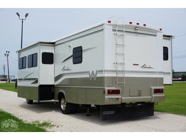 2002 Winnebago Adventurer 32V RV for Sale in Montgomery, TX 77316 ...