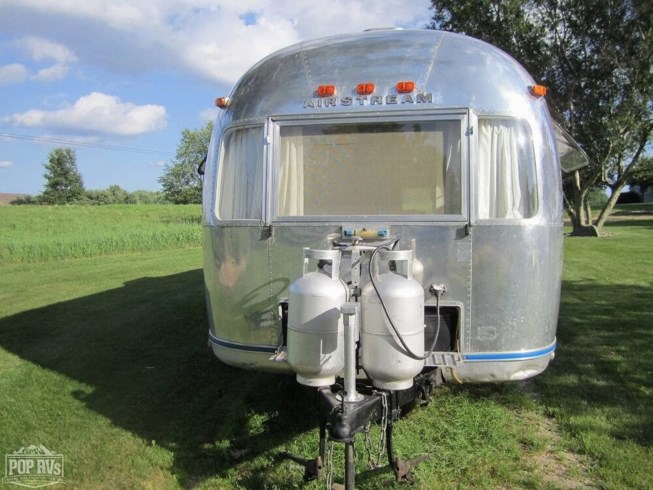 1977 airstream land yacht for sale