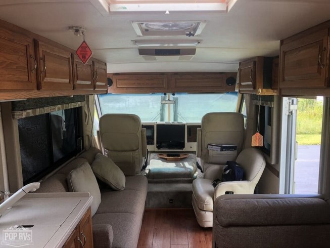 2002 airstream land yacht