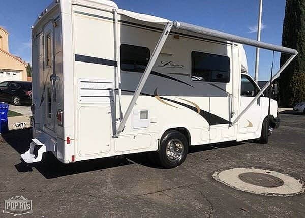 2004 Forest River Lexington 210m RV for Sale in