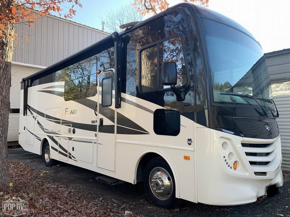 Fleetwood Flair 29m Specs