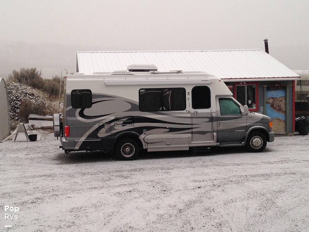 2004 Chinook Glacier 2500 RV for Sale in Grand Coulee, WA 99133