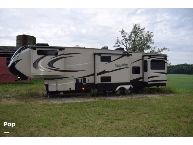 2016 Grand Design Solitude 375RE - Used Fifth Wheel For Sale by Pop RVs in Dundee, Michigan