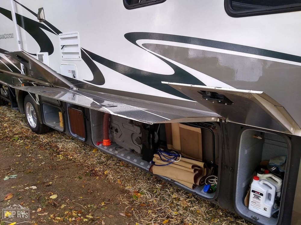 2006 Coachmen Cross Country 382DS RV for Sale in Niles, MI ...