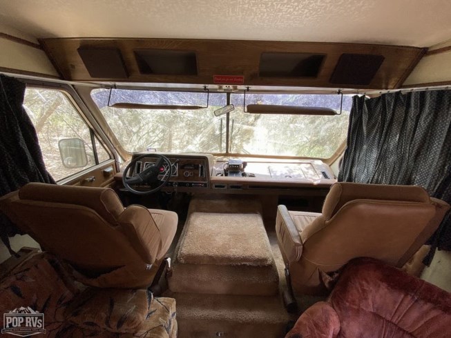 1985 Fleetwood Southwind 33 TK - Used Class A For Sale by Pop RVs in Sarasota, Florida