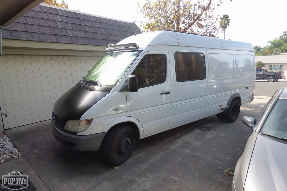 2003 Miscellaneous MercedesBenz Sprinter 3500 2WD RV for Sale in Poway