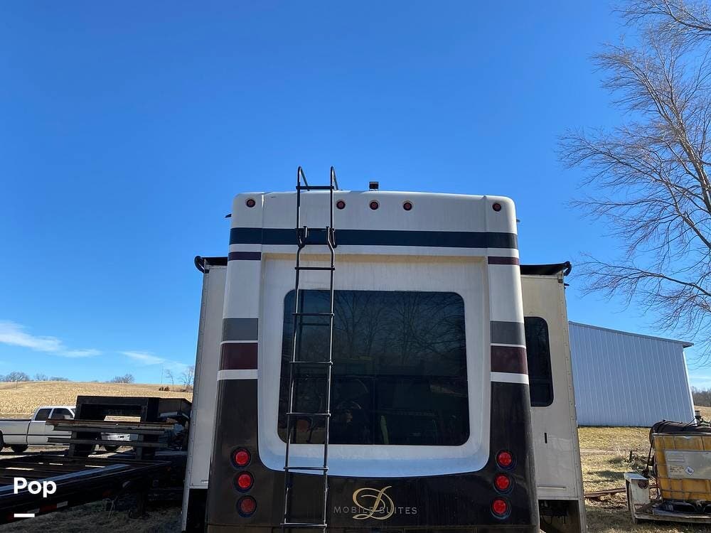 Used 2017 DRV Mobile Suites 44 HOUSTON available in Fletcher, North Carolina