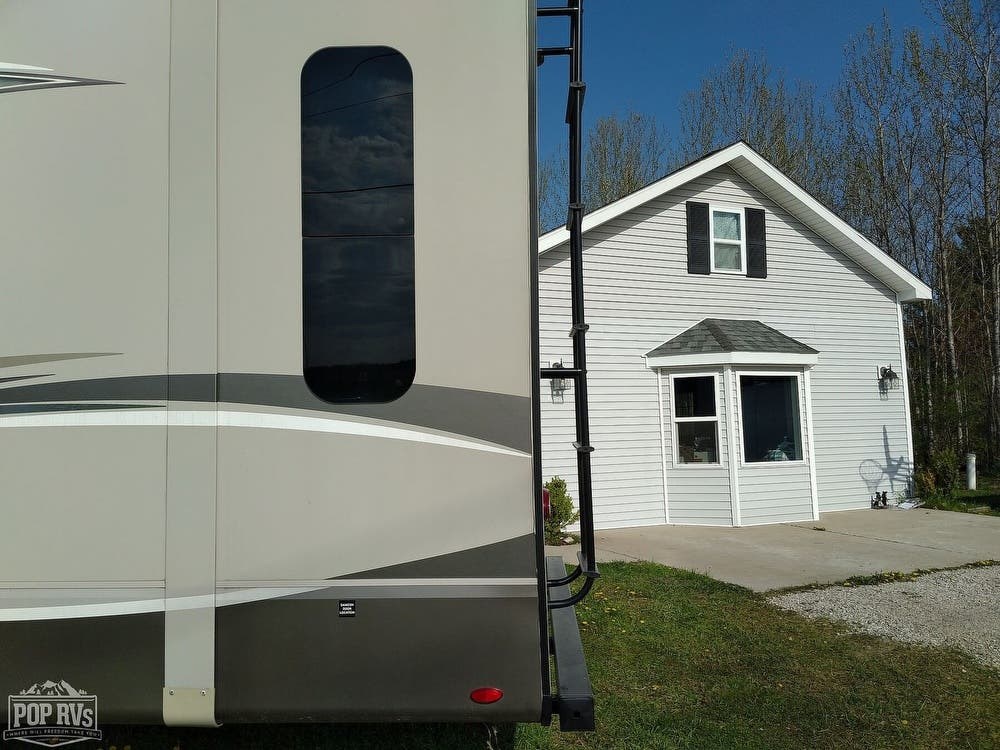 2019 Jayco Eagle 355MBQS RV for Sale in Gaylord, MI 49735 | 240480