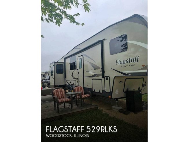Used 2020 Forest River Flagstaff 529RLKS available in Woodstock, Illinois