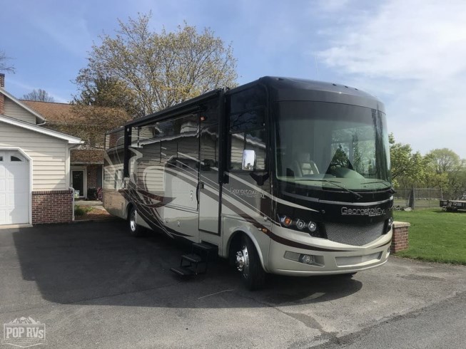 2015 Georgetown XL 377TS by Forest River from Pop RVs in Sarasota, Florida