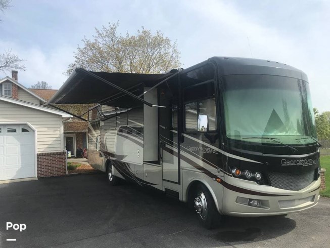 2015 Forest River Georgetown XL 377TS - Used Class A For Sale by Pop RVs in Auburn, Pennsylvania