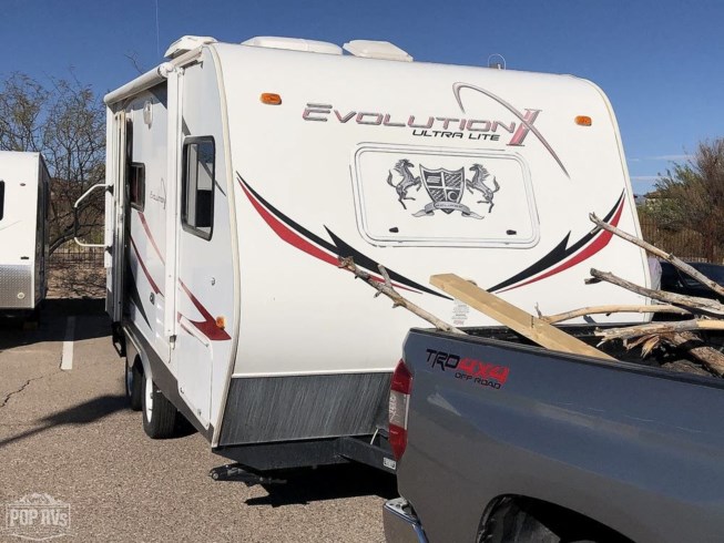 evolution x travel trailer