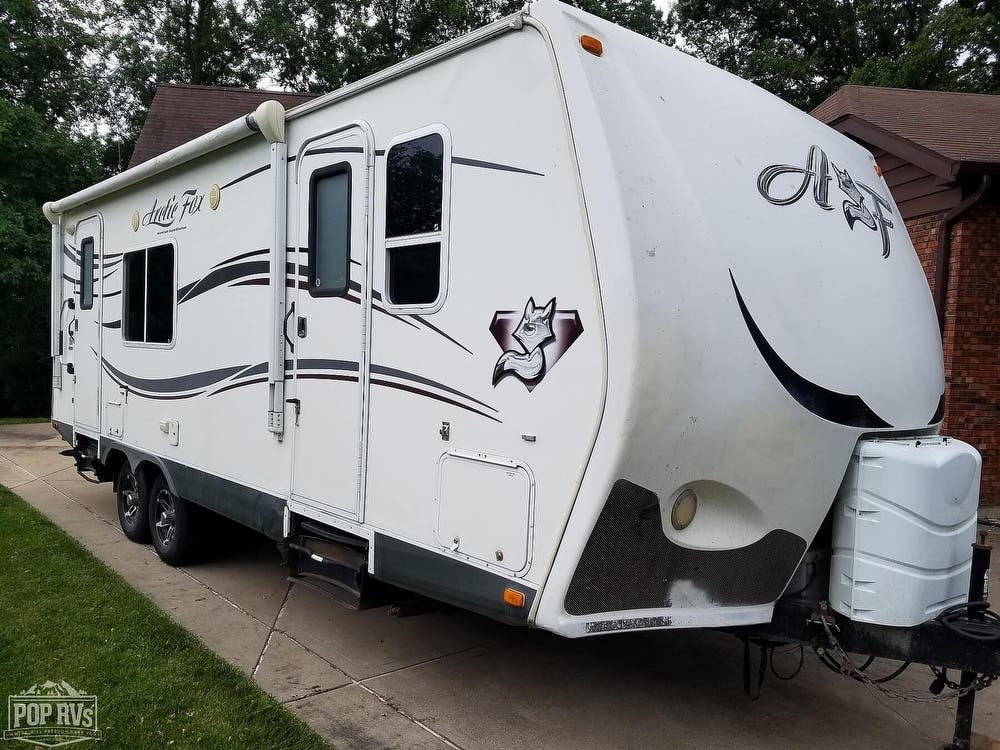 2013 Northwood Arctic Fox 25P RV for Sale in Saint Louis, MO 63127