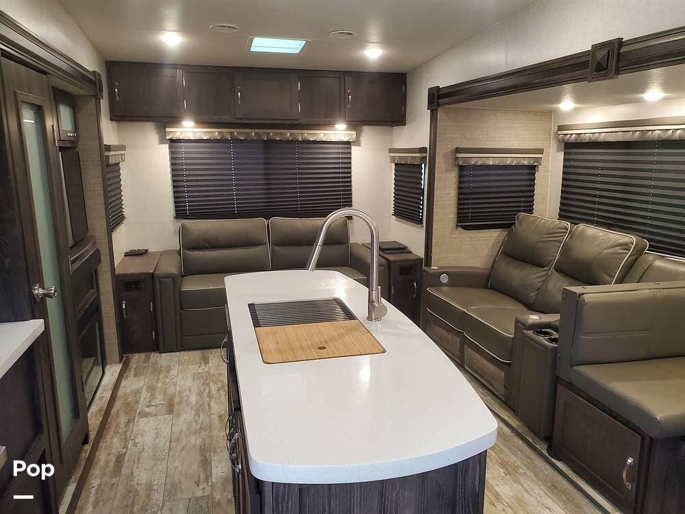 2020 Highland Ridge Light 335MBH RV for Sale in Citrus Springs, FL ...