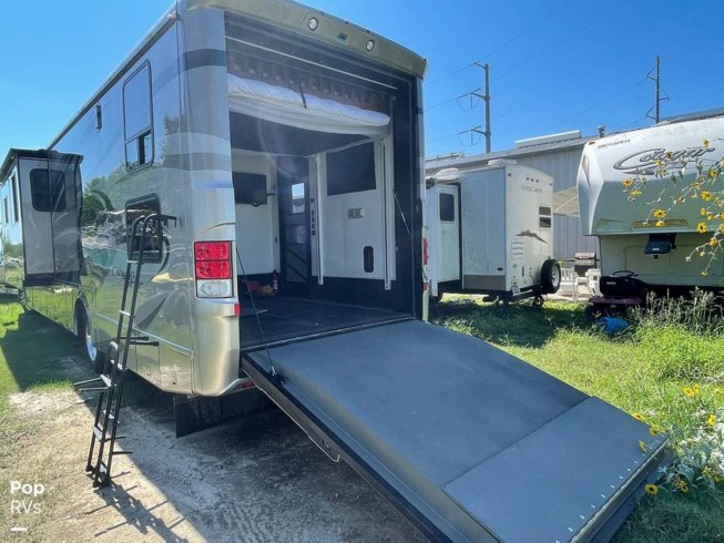 2013 Newmar Canyon Star 3920 - Used Toy Hauler For Sale by Pop RVs in Sarasota, Florida