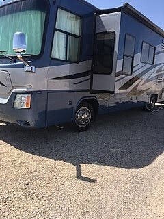 2007 Safari Simba 36PDQ - Used Diesel Pusher For Sale by Pop RVs in Las Cruces, New Mexico features Air Conditioning, Generator, Leveling Jacks, Slideout