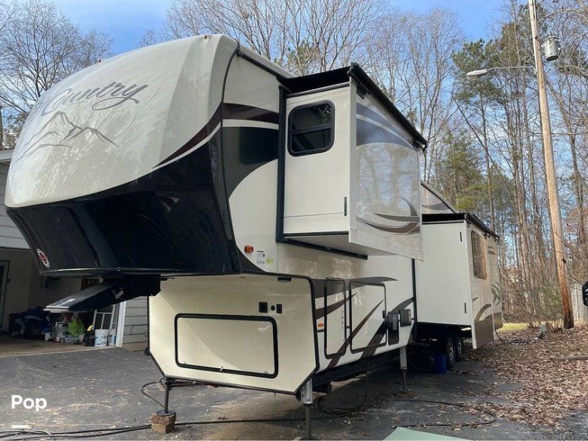 2019 Heartland Big Country 3850 MB - Used Fifth Wheel For Sale by Pop RVs in Buford, Georgia