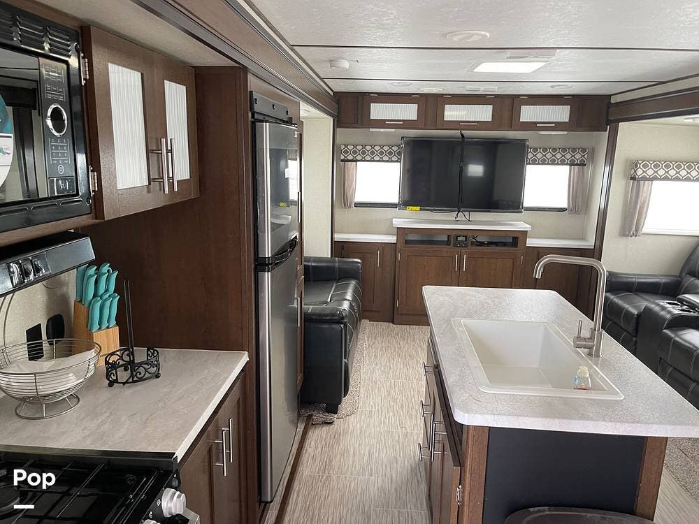 2020 Avenger 35MBS by Forest River from Pop RVs in Orange Grove, Texas