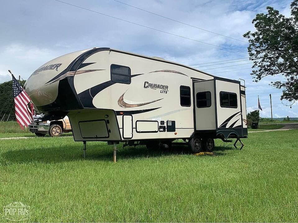 2017 Prime Time Crusader Lite 27RK RV for Sale in Molena, GA 30258