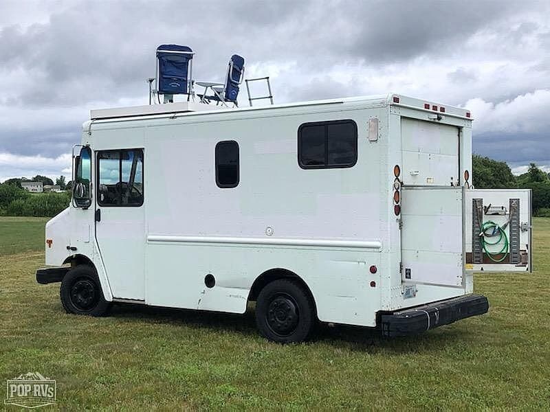 2004 Freightliner Freightliner MT45 RV for Sale in Groton, CT 06340