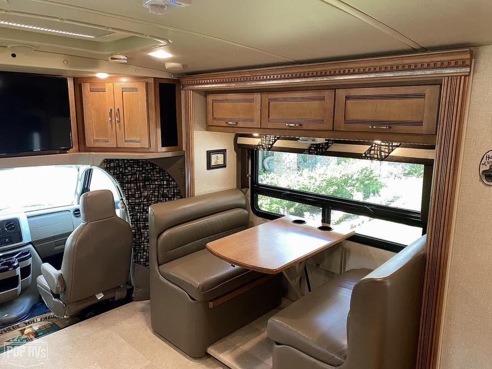 2015 Winnebago Aspect 30J RV for Sale in Pflugerville, TX 78660