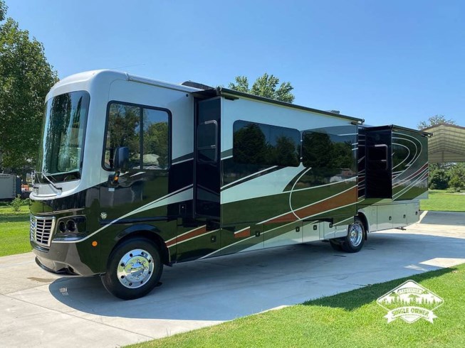 2017 Holiday Rambler Vacationer 36H - Used Class A For Sale by Pop RVs in Whitesburg, Tennessee
