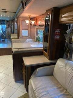 2001 Islander 40 by National RV from Pop RVs in Sarasota, Florida