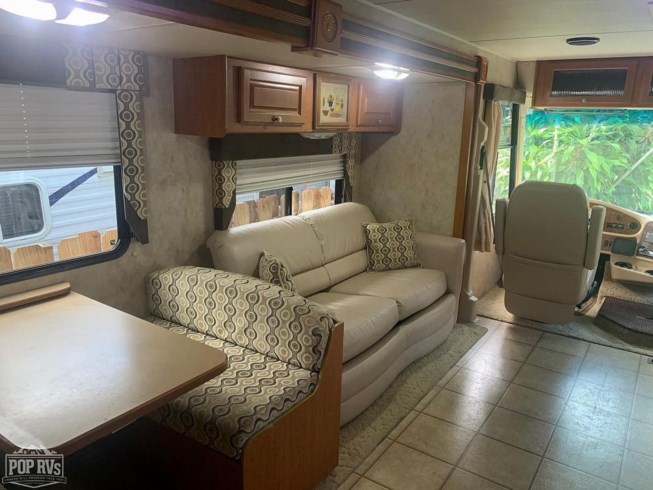 Used 2009 Damon Daybreak Sport 3211 available in Hollywood, Florida