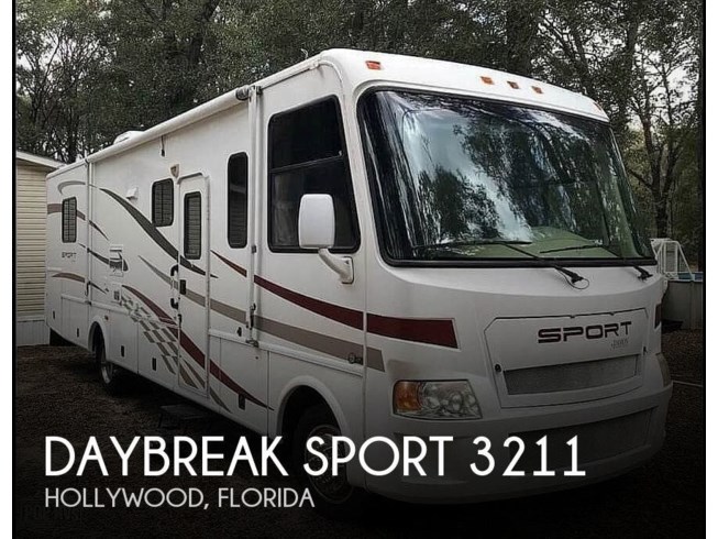 Used 2009 Damon Daybreak Sport 3211 available in Hollywood, Florida