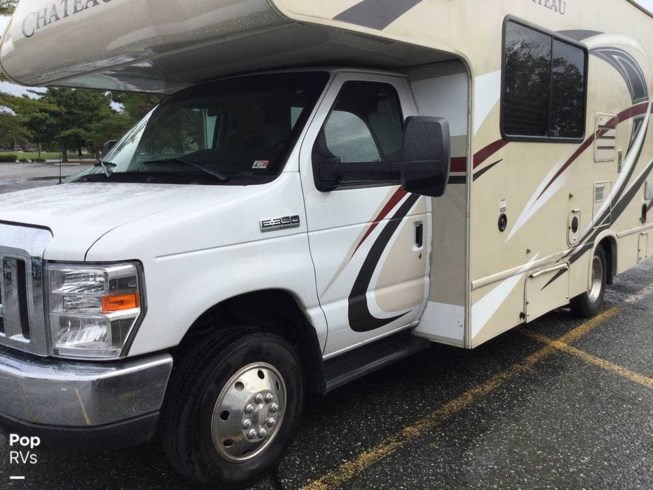 2019 Thor Motor Coach Chateau 23U - Used Class C For Sale by Pop RVs in Sarasota, Florida
