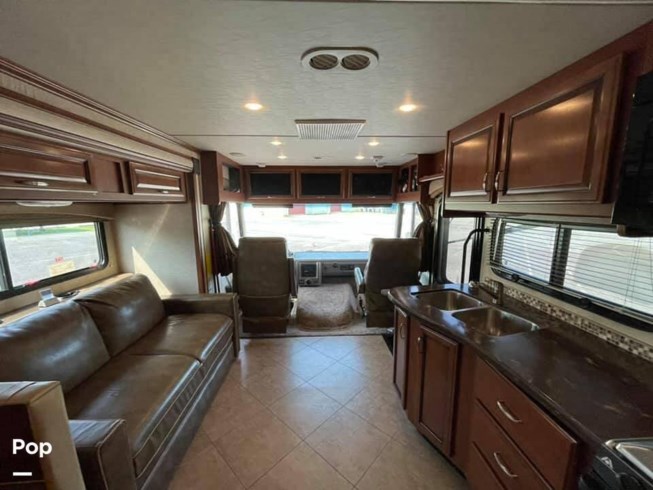 2015 Bounder 34B by Fleetwood from Pop RVs in Sarasota, Florida