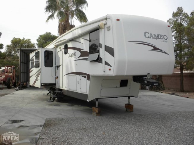 2010 Cameo 35SB3 by Carriage from Pop RVs in Sarasota, Florida