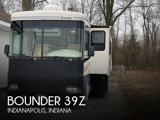 Used 2005 Fleetwood Bounder 39Z available in Sarasota, Florida