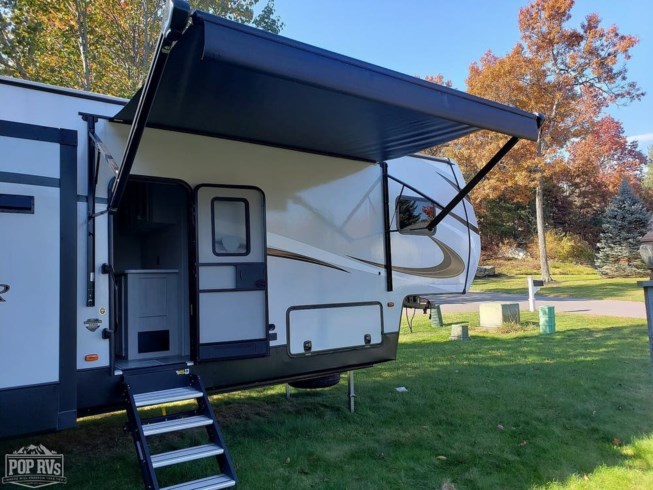 Used 2021 Keystone Sprinter 35BH available in Litchfield, New Hampshire