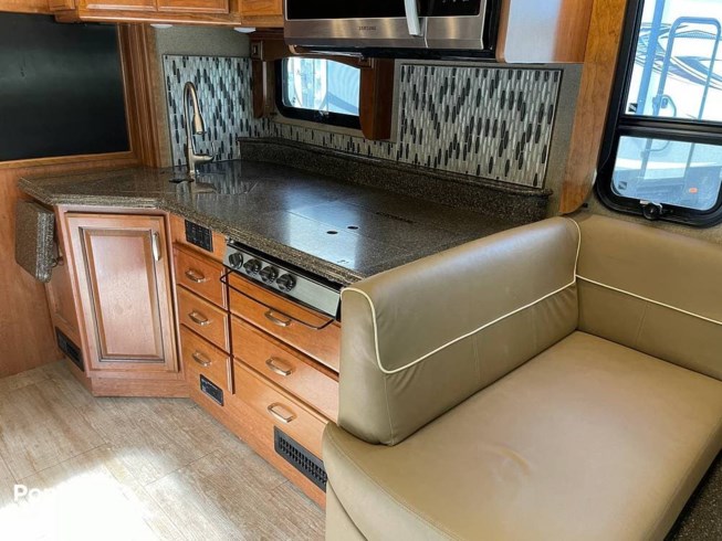 2018 Navigator XE 35E by Holiday Rambler from Pop RVs in Melbourne, Florida