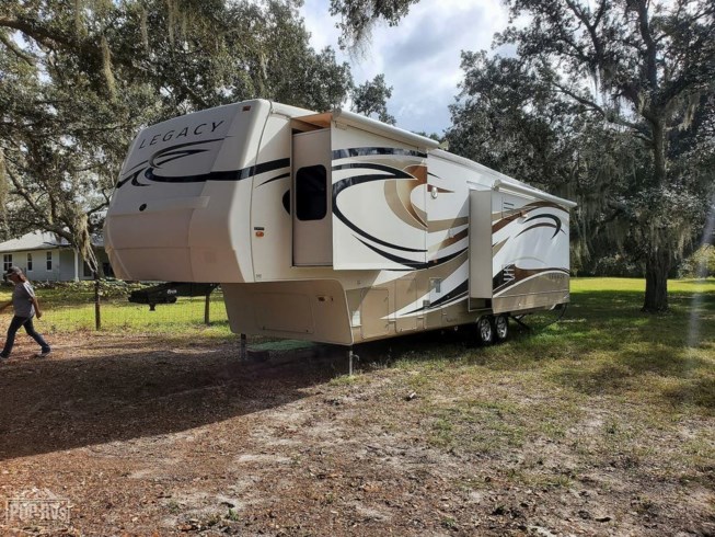 2009 Legacy 36RMLS by Forest River from Pop RVs in Sarasota, Florida