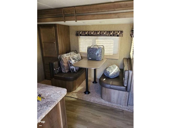 2018 Dutchmen Coleman Ultralite 2155BH - Used Travel Trailer For Sale by Pop RVs in Wabash, Indiana