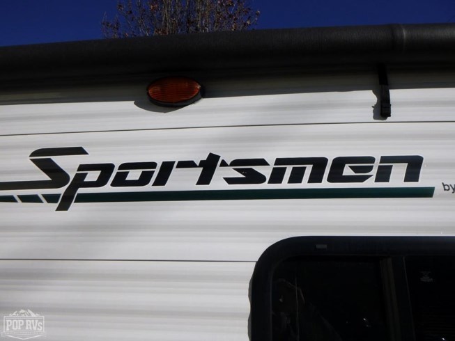 2015 K-Z Sportsmen 18RBT - Used Travel Trailer For Sale by Pop RVs in Rochester, New Hampshire features Air Conditioning, Awning, Leveling Jacks