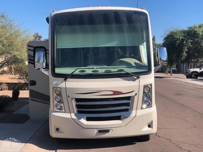 2015 Thor Motor Coach Vegas 24.1 - Used Class A For Sale by Pop RVs in Tempe, Arizona features Slideout, Awning, Air Conditioning, Generator