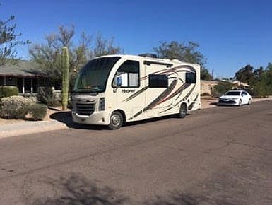 2015 Vegas 24.1 by Thor Motor Coach from Pop RVs in Tempe, Arizona