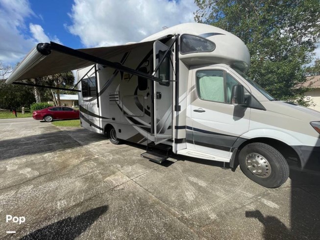 2014 Citation 24ST by Thor Motor Coach from Pop RVs in Crystal River, Florida